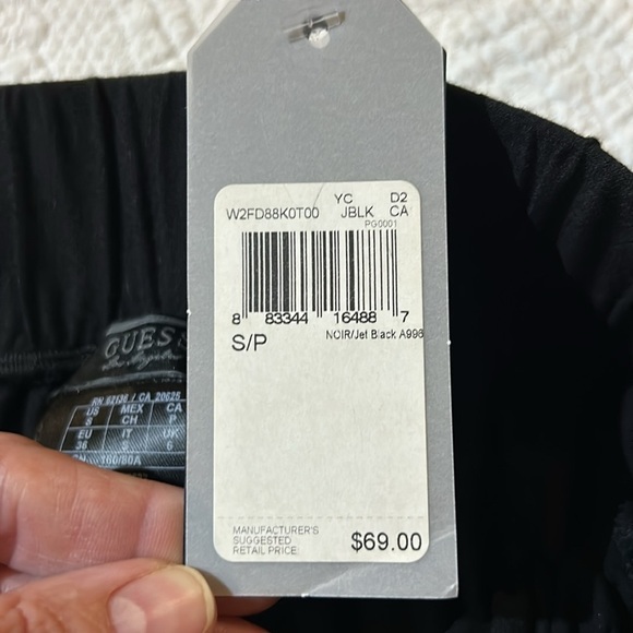 Guess Hi/Low Black Skirt. NWT. Small - Picture 6 of 7